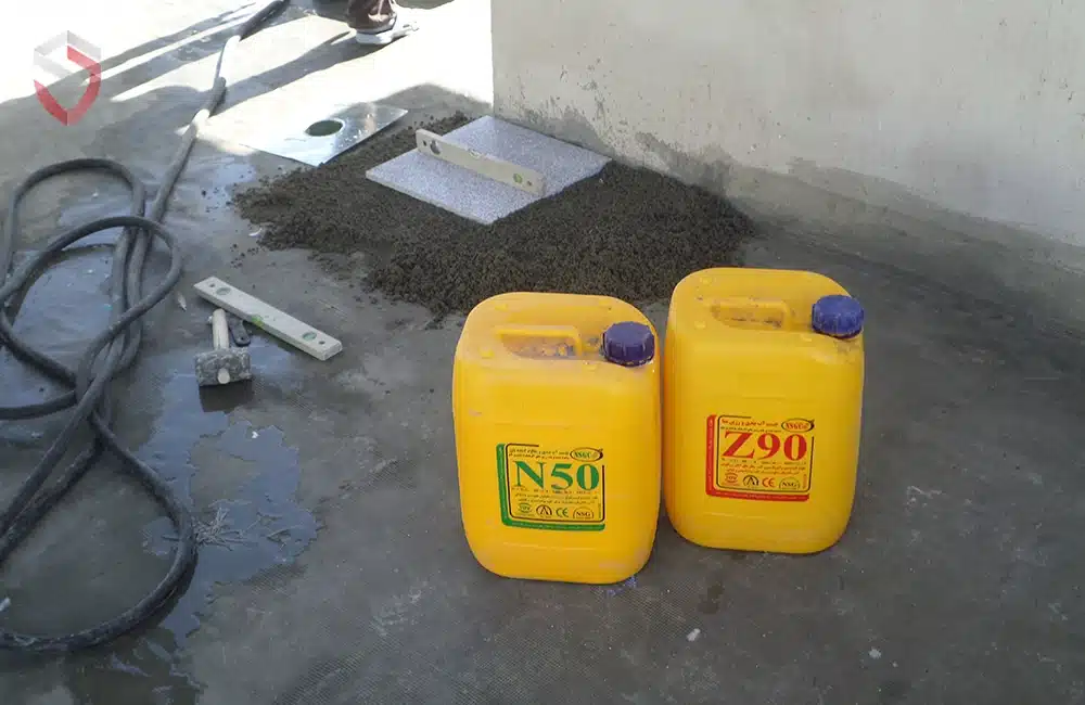 چسب آب‌بندی و رزین Z90
