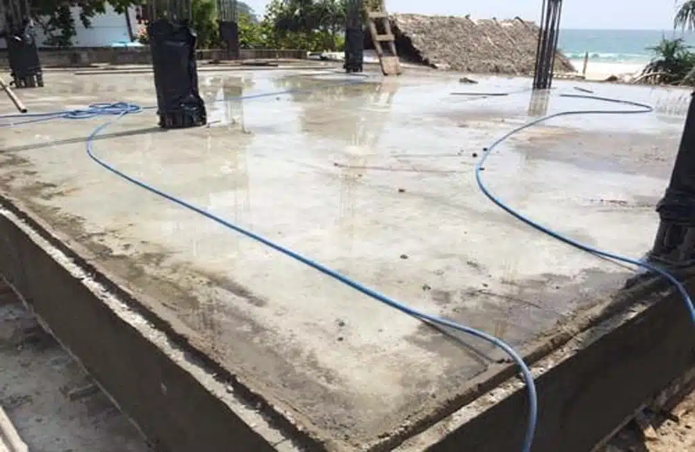 Watering concrete 5 همه چیز درباره آب دادن به بتن